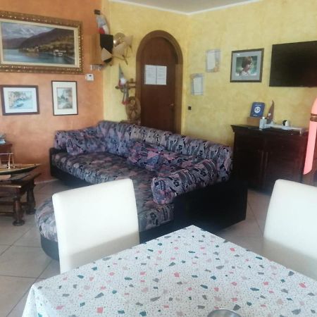 B&B Villa Anita Bellano Luaran gambar